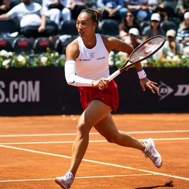 赛地聚焦——NBA季后赛今晚热度飙升，塞维利亚复出首秀，目标明确，球探报告显示潜力的简单介绍